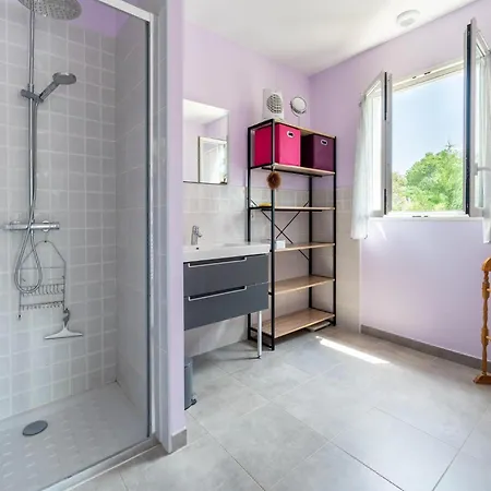 Cosy With Pool, Cleaning Included Saint-André-de-Roquepertuis