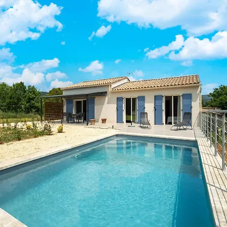 Cosy With Pool, Cleaning Included Saint-André-de-Roquepertuis
