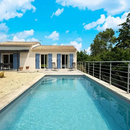 Cosy With Pool, Cleaning Included Tatil Evi